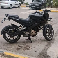 پالس باجاج ns200