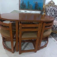 میز ناهارخوری کم جا