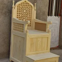 منبر چوبی