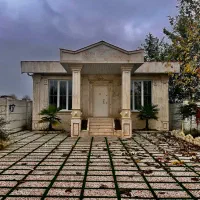 نما-رومی-حیاط-دار-در-چند-قدمی-دریا-منطقه-ازاد