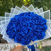دسته گل و باکس هدیه