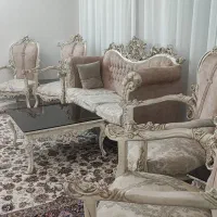 مبل سلطنتی همراه با عسلی