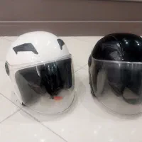 کلاه کاسکت در حد نو