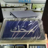 ترازو ۴۰ آکبند سفید|فروشگاه و مغازه|قم, هنرستان|دیوار