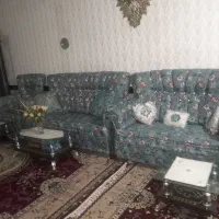 مبل آبی با جلو مبلی