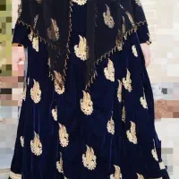 یک عدد لباس محلی مخمل شیک