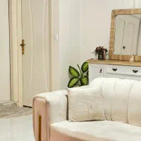 مبل صدفی سفید