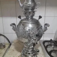 سماور گازی.  پنج لیتری. در حد نو همراه قوری