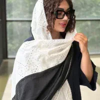 شال دو رنگ سفید مشکی