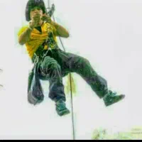 پیچ و رولپلاک و شستشوی نما بدون داربست