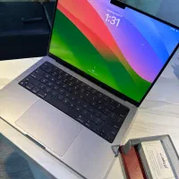 مک بوک پرو فقط پک اصلی