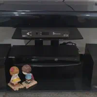 میز تلویزیون شیشه ای