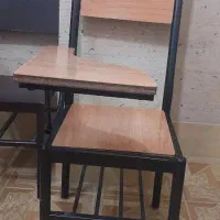 صندلی دانش اموزی
