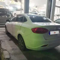 جک j4 مدل 1403 کیلومتر جدید|خودرو سواری و وانت|کرمان, |دیوار