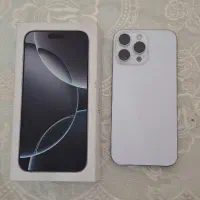 ایفن۱۶ پرومکس۲۵۶