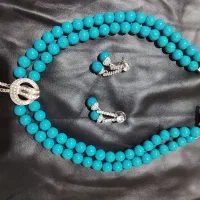 گردنبند و گوشواره قدیمی