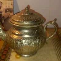 قوری طرح هخامنشی انتیک و حکاکی شده|کلکسیون اشیاء عتیقه|بوشهر, |دیوار