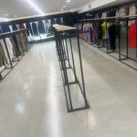 نیازمند فروشنده خانوم