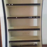 ویترین (قفسه) چوبی