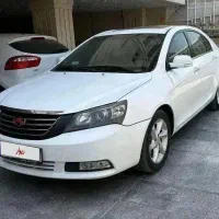 جیلی امگرند7 سفید 213 دنده ، بسیار تمیز