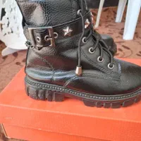 بوت و نیم بوت|کفش و لباس بچه|مرودشت, ژیان|دیوار