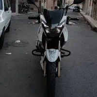 آپاچی 180 سفید کم کار درحد|موتورسیکلت|قم, چهل درخت|دیوار