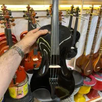 ویولن ۴/۴ tamira ساخت کشور کره مشکی اکلیلی