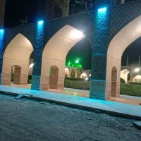 کار گر پسته