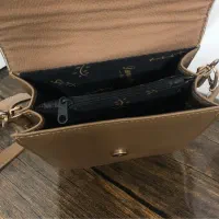 کیف دوشی نسکافه ای|کیف، کفش، کمربند|قم, لسانی|دیوار