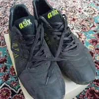 کفش میخی استوک برای فوتبال