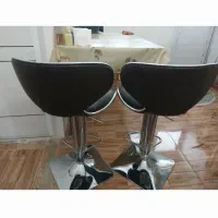 دو عدد صندلی خارجی|آرایشگاه و سالن‌های زیبایی|مشکین‌دشت, |دیوار