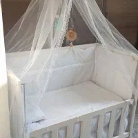 تخت گهواره ای بچه