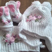 شال وکلاه بافت گلدوزی وساده|لباس|زنجان, |دیوار