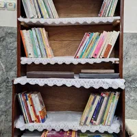 کتابخانه بزرگ و چرخدار