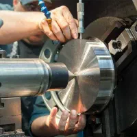 تراشکار نیمه ماهر