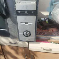 کامپیوتر قدیمی ویندوز سون همراه وسایل کامل