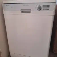 ماشین ظرفشویی