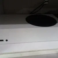 ایکس باکس سری اس تر و تمیز|کنسول، بازی ویدئویی و آنلاین|رشت, سلیمانداراب|دیوار