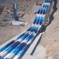 کارگر ساده و ماهر فایبرگلاس