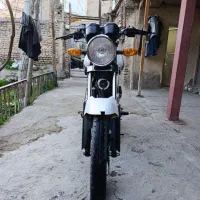 پیشتاز ۲۰۰ D4