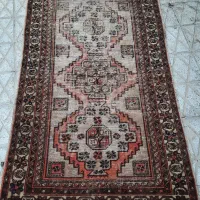 قالیچه دست باف قدیمی