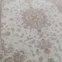 فرش سالم و تمیز