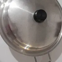 ماهیتابه ی درب دار