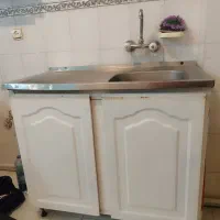 کابینت فلزی با سینک تمیز و سالم|مصالح و تجهیزات ساختمان|تهران, منیریه|دیوار