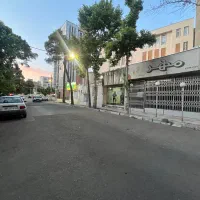اجاره دو دهنه مغازه/بهترین لوکیشن/فوری