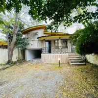 ویلاباغ 280 متری مناسب زندگی دائمی شهرک برند