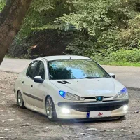 206v8با لوازم