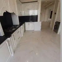 هم خونه خانم