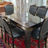 میز غذاخوری