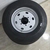 ۴ حلقه لاستیک ۲۳۵/۷۵R۱۷.۵ همراه رینگ ترک اصل